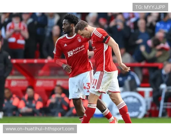 利物浦边路突击屡造杀机 利物浦边路突击屡造杀机