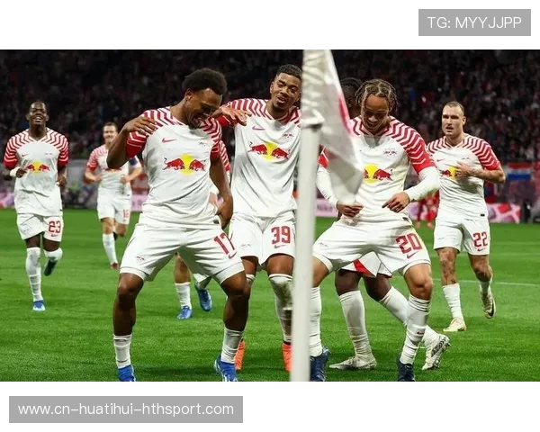 德甲莱比锡替补上场即建功，主场再次欢腾